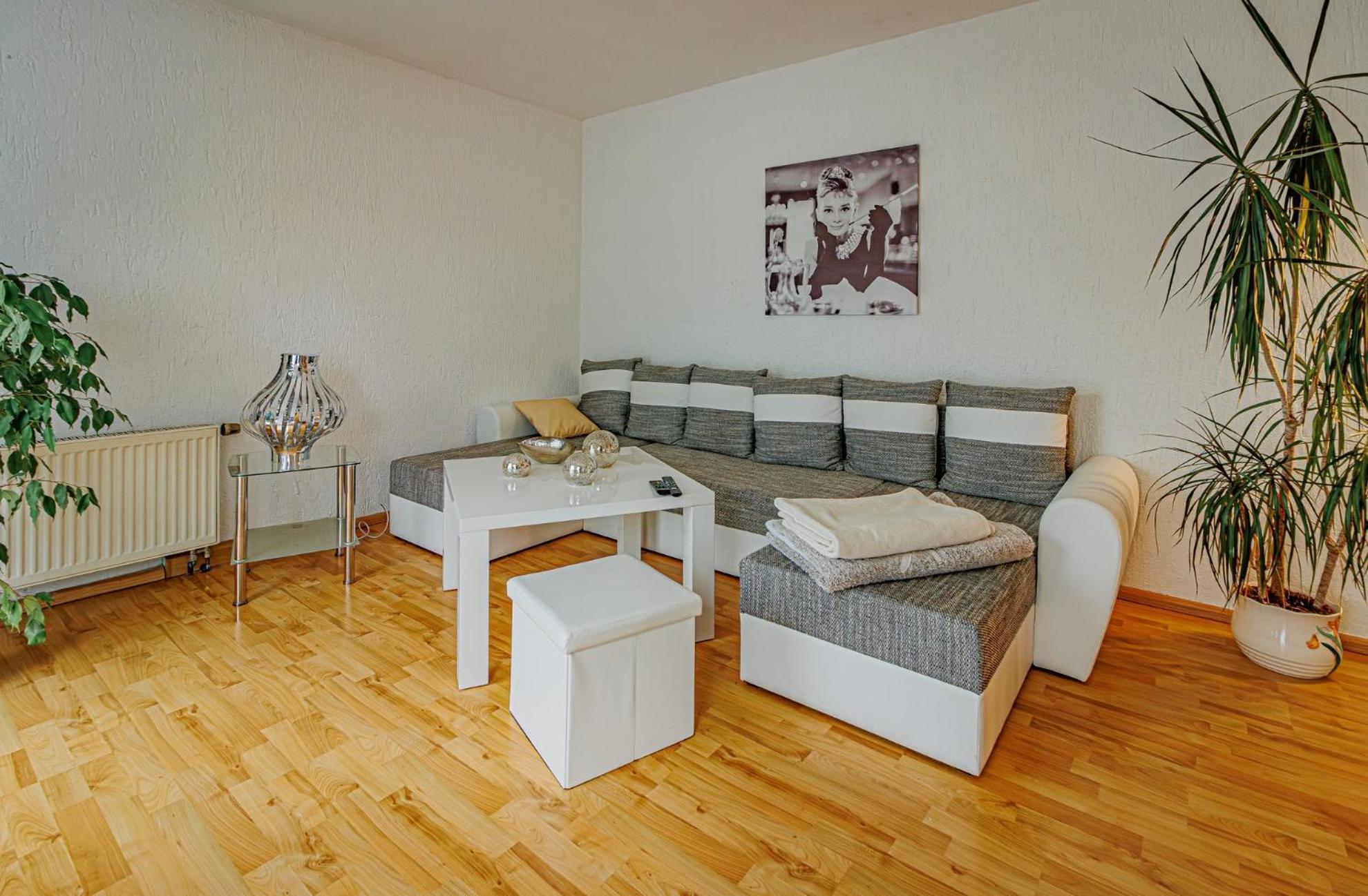Wohnen Ueber Einem Mediterranen Restaurant,Apartment 2 Oder 3 Leipzig Exterior foto